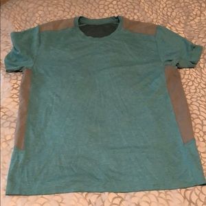 Lululemon Men’s Short Sleeved Shirt